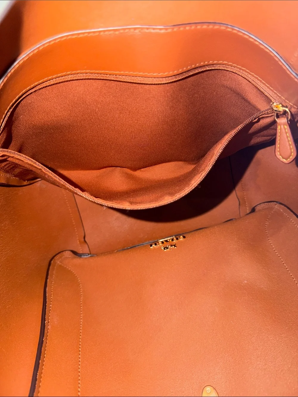 ‼️Coach Hadley Turnlock Leather Shoulder  Bag Tote